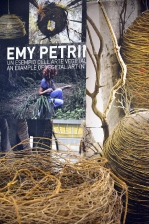 Emy Petrini, un esempio dell'arte vegetale in Italia. Installazione su aera Master Flower di Flormart curato da diADE adv