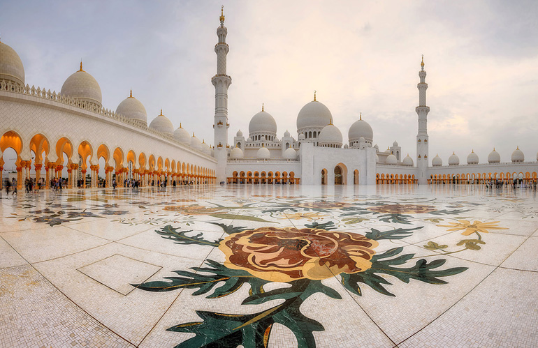 È Italiana la costruzione della Grande Moschea di Abu Dhabi