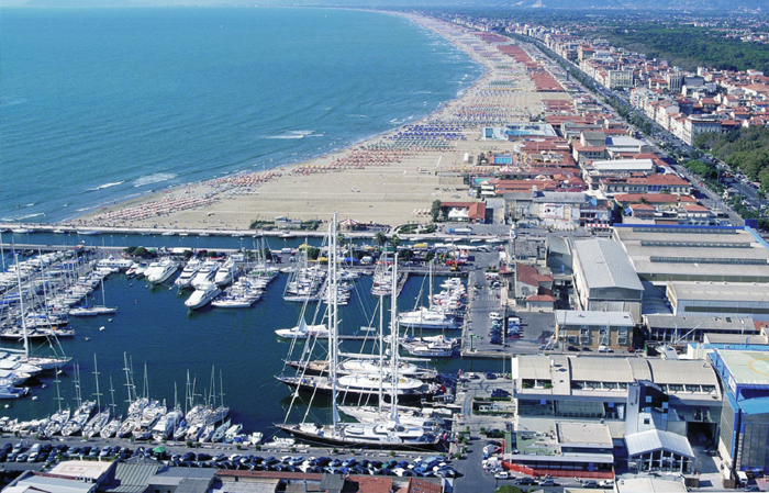 porto di viareggio